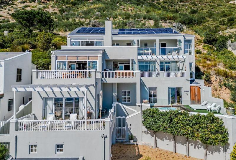 4 Bedroom Property for Sale in Simons Town Western Cape